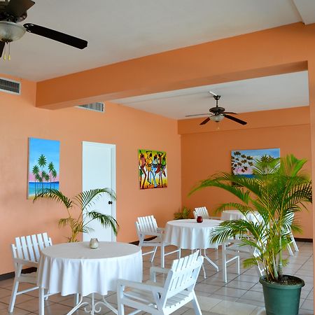 Kaz Kreol Beach Hotel Ocho Rios Ngoại thất bức ảnh