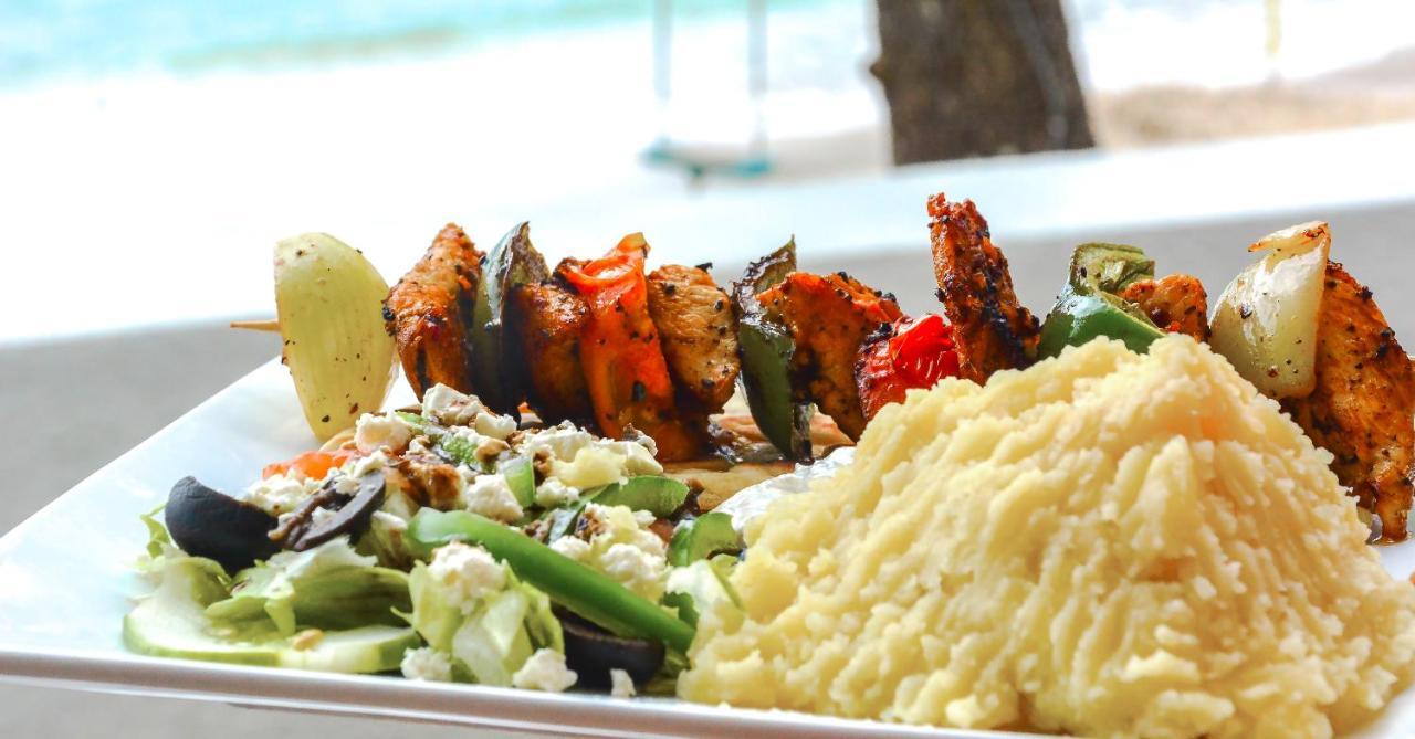 Kaz Kreol Beach Hotel Ocho Rios Ngoại thất bức ảnh
