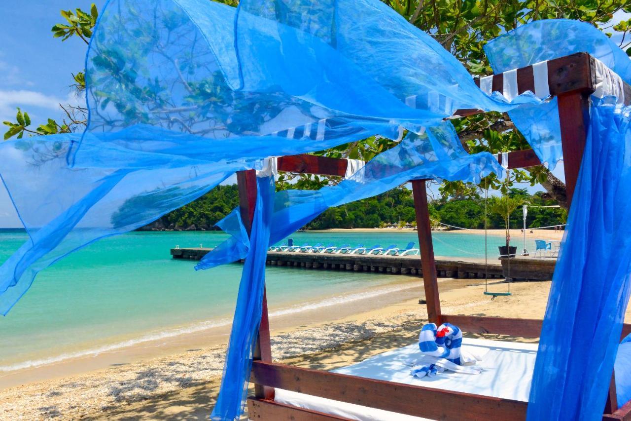 Kaz Kreol Beach Hotel Ocho Rios Ngoại thất bức ảnh