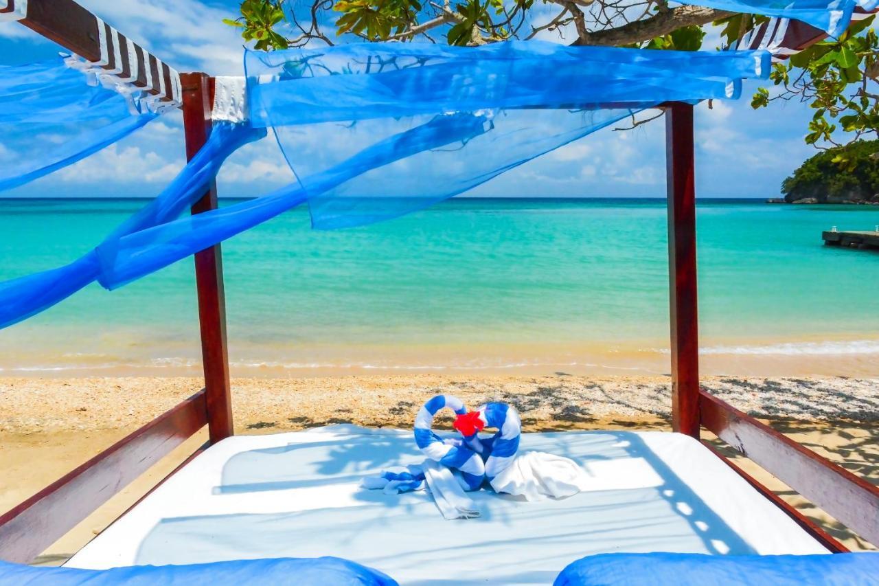 Kaz Kreol Beach Hotel Ocho Rios Ngoại thất bức ảnh
