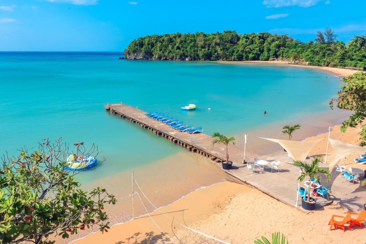 Kaz Kreol Beach Hotel Ocho Rios Ngoại thất bức ảnh