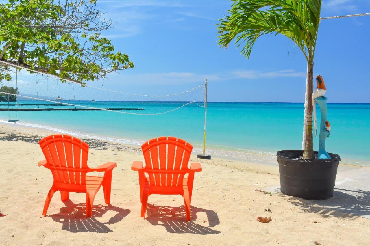Kaz Kreol Beach Hotel Ocho Rios Ngoại thất bức ảnh