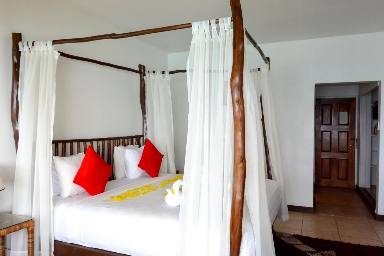 Kaz Kreol Beach Hotel Ocho Rios Ngoại thất bức ảnh